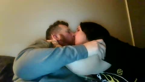 bluedemoneyes1986 online show from March 2025 04:15:02 AM