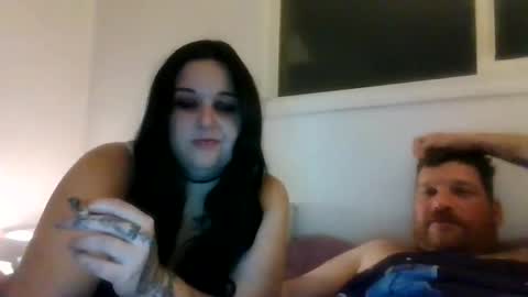 bluedemoneyes1986 online show from November 2025 05:32:02 AM