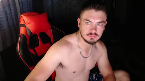 blueeyeboy0 online show from December 2024 04:31:01 AM