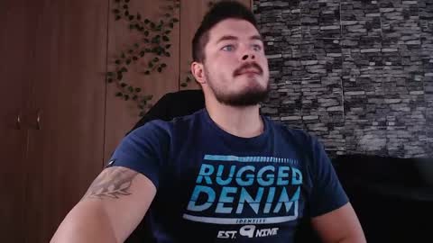 blueeyeboy0 online show from May 2026 07:58:02 AM