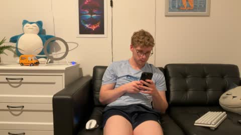 Snapshot of blueeyedtallguy chatting on December 2024 08:23:02 AM blueeyedtallguy online show from December 2024 08:23:02 AM