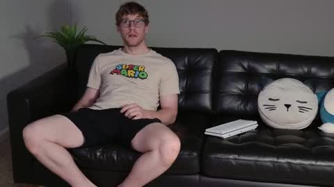 Snapshot of blueeyedtallguy chatting on September 2025 02:11:01 AM blueeyedtallguy online show from September 2025 02:11:01 AM