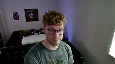 Snapshot of blueeyedtallguy chatting on March 2026 08:59:01 PM blueeyedtallguy online show from March 2026 08:59:01 PM