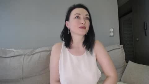 Alina online show from December 2024 11:55:02 AM