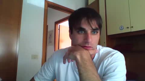 bluejoee online show from November 2025 01:45:01 PM