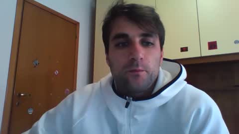 bluejoee online show from November 2025 11:21:02 AM