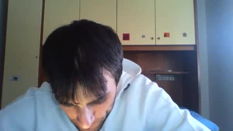 bluejoee online show from April 2026 09:21:02 AM