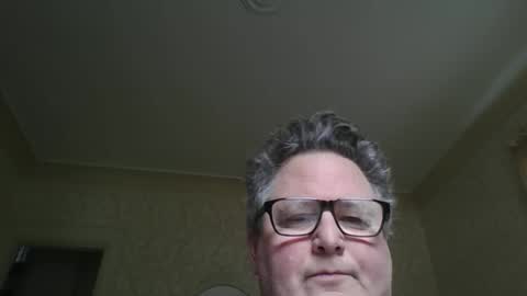 bluemoose70 online show from November 2025 05:26:02 PM