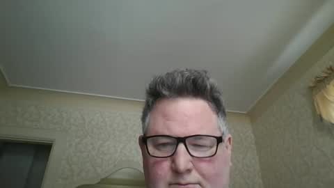 bluemoose70 online show from February 2026 07:20:01 PM