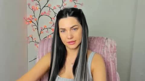 Snapshot of blum_kelly chatting on April 2026 05:54:01 AM Kelly online show from April 2026 05:54:01 AM