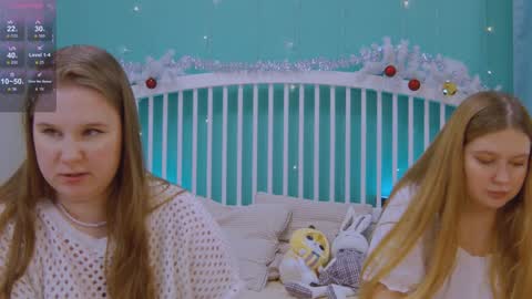 Ellie3 online show from December 2024 03:33:02 PM