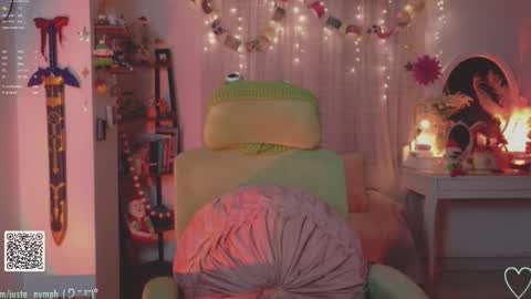 Snapshot of blushing_nymph chatting on December 2025 03:23:01 AM Im Nym Justa nymph on twitter and IG online show from December 2025 03:23:01 AM