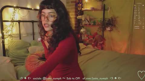 Snapshot of blushing_nymph chatting on February 2026 06:40:02 AM Im Nym Justa nymph on twitter and IG online show from February 2026 06:40:02 AM