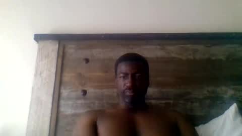 bluuthunder1914 online show from July 2026 02:42:02 PM