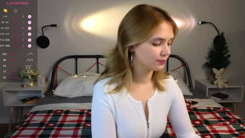 Erica online show from December 2024 04:22:01 PM