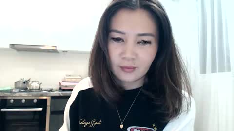 Snapshot of bmw_lovee chatting on January 2025 04:19:01 PM Liya online show from January 2025 04:19:01 PM