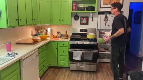 Snapshot of bnczuperzexy chatting on December 2025 03:36:02 AM ZuperZexyZounds online show from December 2025 03:36:02 AM