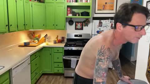 Snapshot of bnczuperzexy chatting on January 2026 11:32:02 PM ZuperZexyZounds online show from January 2026 11:32:02 PM