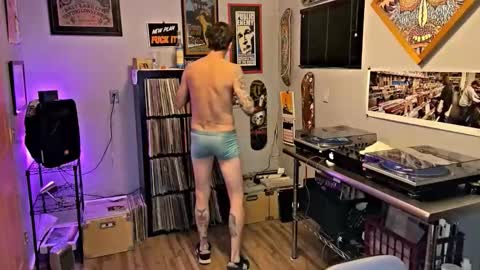 Snapshot of bnczuperzexy chatting on February 2026 07:51:02 AM ZuperZexyZounds online show from February 2026 07:51:02 AM