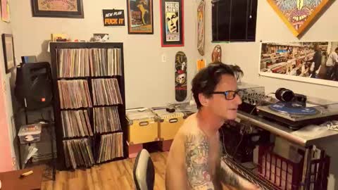 Snapshot of bnczuperzexy chatting on February 2026 08:43:02 AM ZuperZexyZounds online show from February 2026 08:43:02 AM