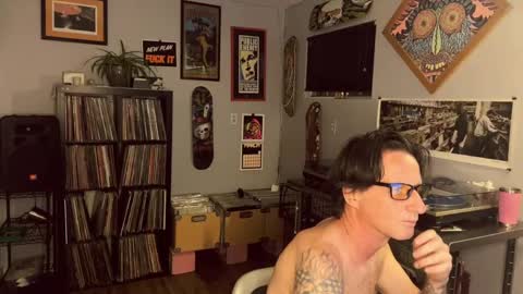 ZuperZexyZounds online show from May 2026 04:21:01 AM