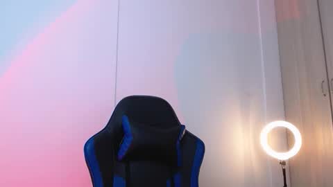 Damian Your favorite boy Bottom online show from February 2026 07:23:01 PM