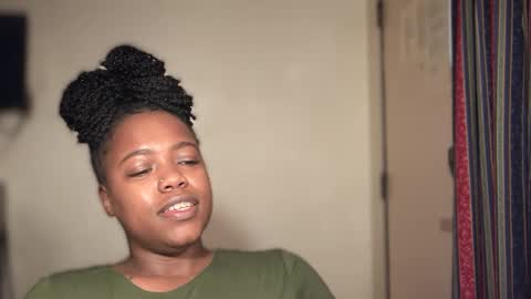 Snapshot of bnwo_goddess chatting on September 2025 01:12:02 PM online show from September 2025 01:12:02 PM