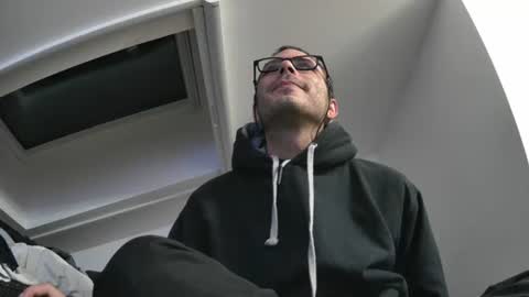 bo22222222 online show from October 2025 09:04:01 PM