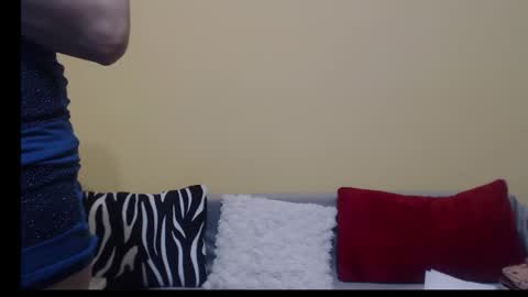Snapshot of bobandchris33 chatting on March 2026 04:23:01 PM SlutWife online show from March 2026 04:23:01 PM