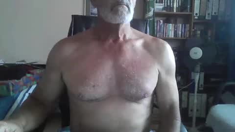 Bobbgud online show from October 2025 12:09:02 PM