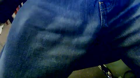 Snapshot of bobbie420_ chatting on January 2025 02:47:01 AM bobbie420_ online show from January 2025 02:47:01 AM