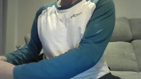 Snapshot of bobby_113 chatting on October 2025 09:54:02 AM bobby_113 online show from October 2025 09:54:02 AM