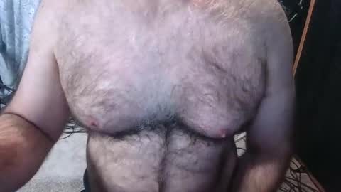 Snapshot of bobbyhill27b chatting on February 2026 05:39:01 PM BobbyHill27b online show from February 2026 05:39:01 PM