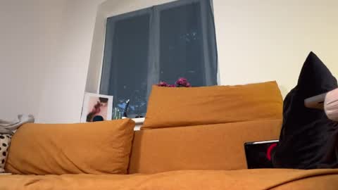Boca Linda online show from May 2026 06:35:01 PM