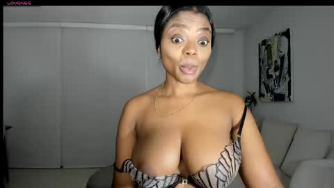 danna online show from May 2026 09:39:01 AM