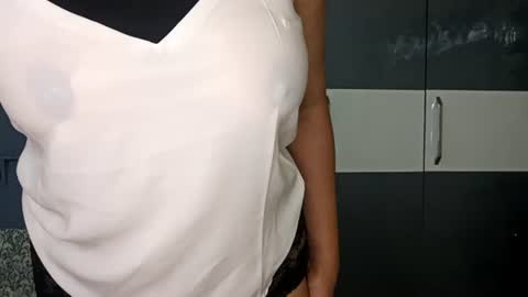Sofia online show from July 2026 05:05:01 AM