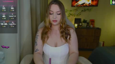 Snapshot of bodylina chatting on April 2026 07:44:01 PM Lina online show from April 2026 07:44:01 PM