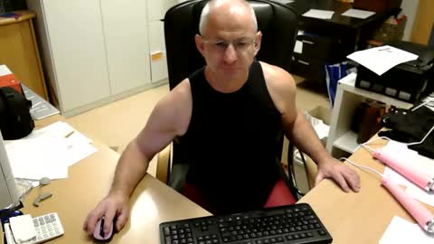 Snapshot of bodymen1 chatting on September 2025 07:34:01 AM bodymen1 online show from September 2025 07:34:01 AM