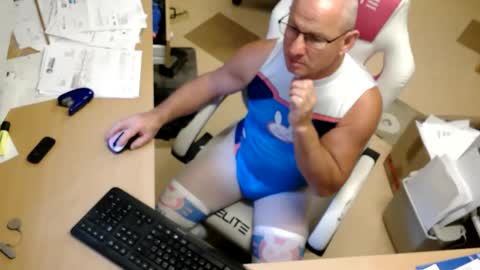 Snapshot of bodymen1 chatting on November 2025 08:35:01 AM bodymen1 online show from November 2025 08:35:01 AM