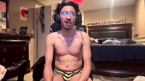 Snapshot of bodyyattiyatti chatting on February 2025 05:19:02 AM Sailorartemis online show from February 2025 05:19:02 AM