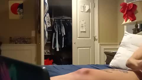 Snapshot of bodyyattiyatti chatting on February 2025 09:11:01 AM Sailorartemis online show from February 2025 09:11:01 AM