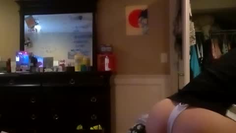 Snapshot of bodyyattiyatti chatting on September 2025 12:03:01 AM Sailorartemis online show from September 2025 12:03:01 AM