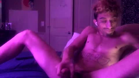 Snapshot of bodyyattiyatti chatting on October 2025 01:22:01 PM Sailorartemis online show from October 2025 01:22:01 PM