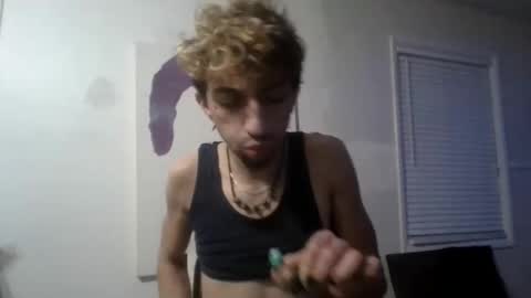 Snapshot of bodyyattiyatti chatting on November 2025 10:32:02 PM Sailorartemis online show from November 2025 10:32:02 PM