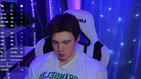 Snapshot of boicute chatting on February 2025 02:10:01 PM ALEXPVT IS OPEN online show from February 2025 02:10:01 PM