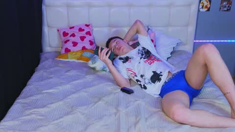 Snapshot of boicute chatting on February 2025 08:17:02 PM ALEXPVT IS OPEN online show from February 2025 08:17:02 PM