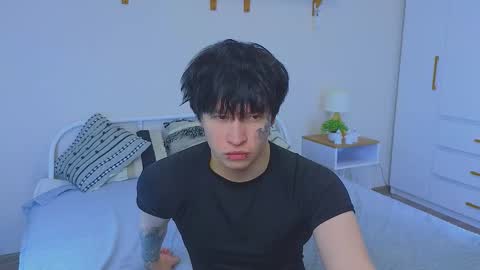 ALEXPVT IS OPEN online show from November 2025 02:23:02 AM