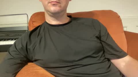 Snapshot of boludopeludo chatting on September 2025 03:19:01 AM edilsonrd online show from September 2025 03:19:01 AM