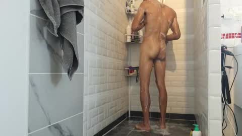 bomale89 online show from September 2025 11:25:01 AM