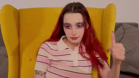 Snapshot of bonbongirls chatting on February 2026 08:43:01 PM Liya and Lesya online show from February 2026 08:43:01 PM